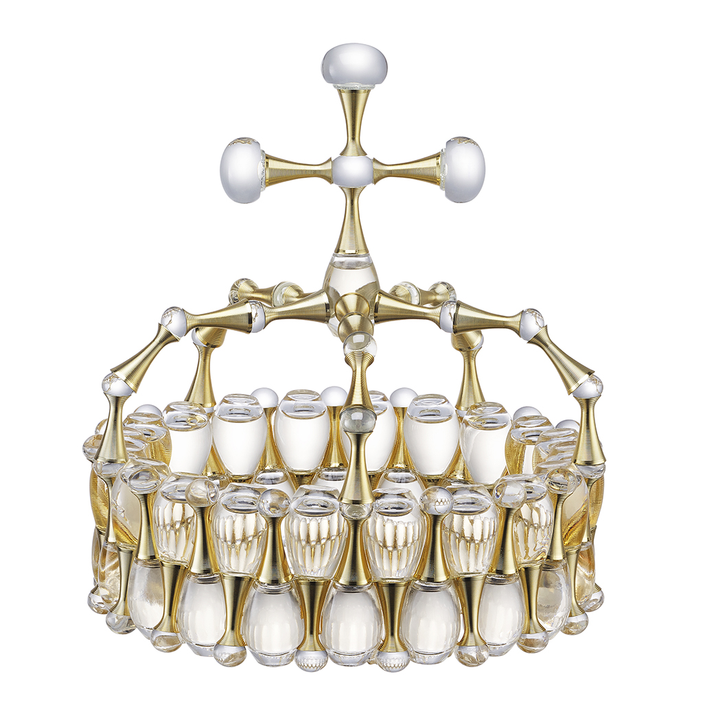 Dior Queen jubilee - Installation by ATELIER HAPAX